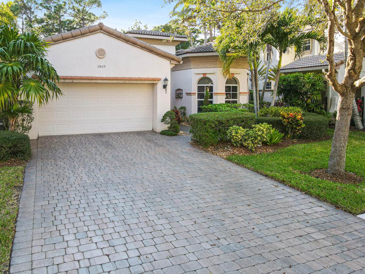 1819 Flower Drive - Photo 1
