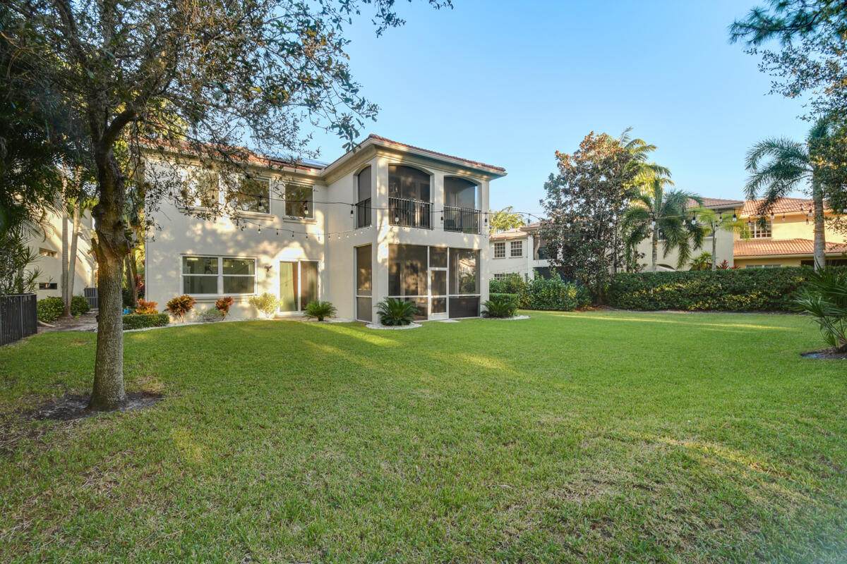 1039 Vintner Boulevard - Photo 1