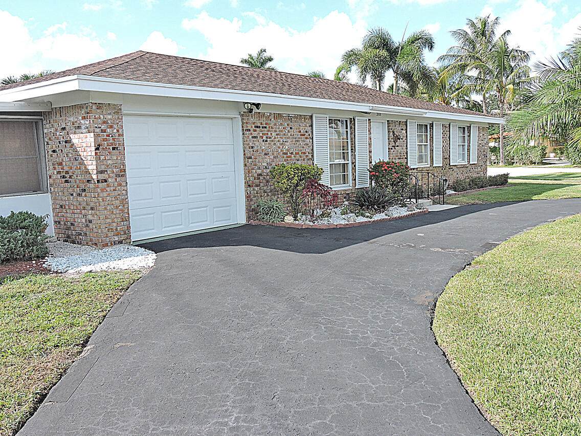 301 Cypress Lane - Photo 1