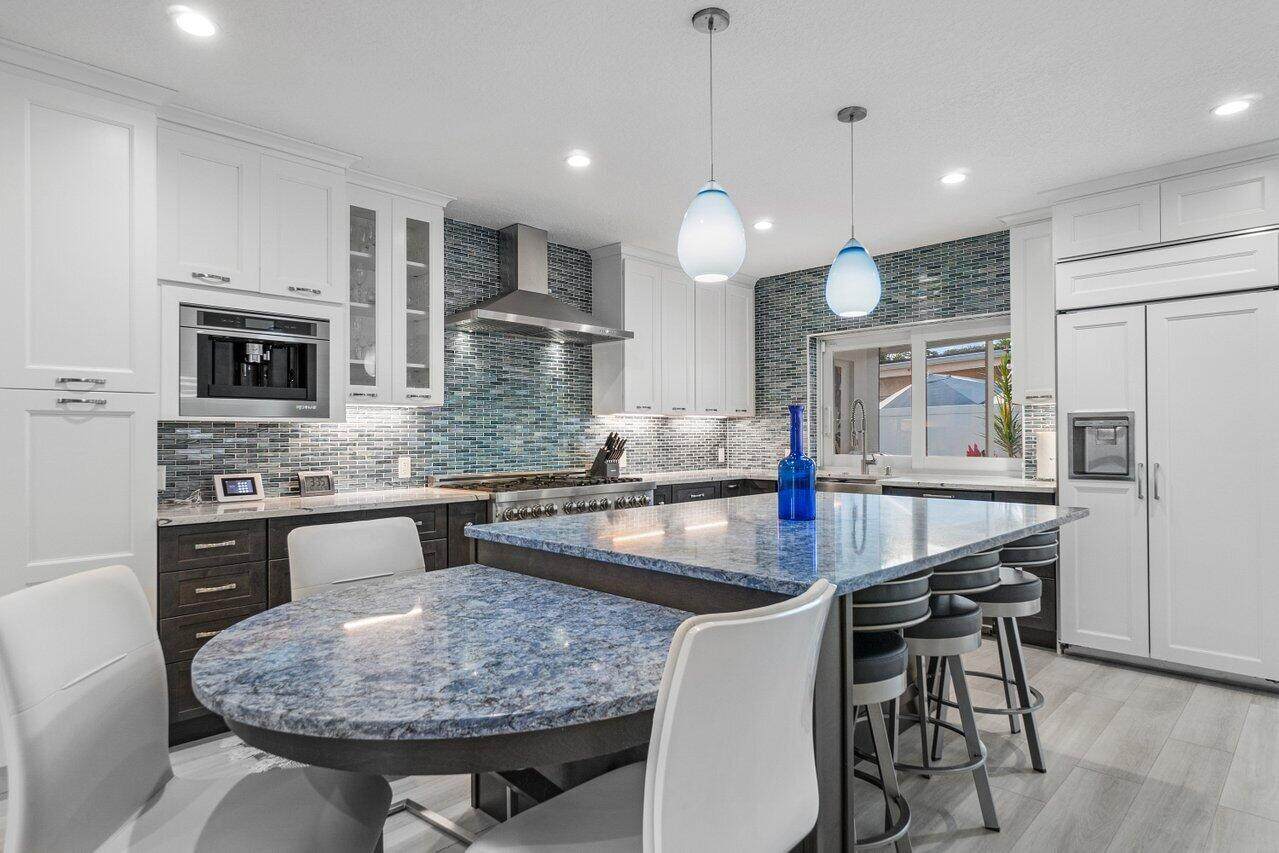 575 Wavecrest Way - Photo 1
