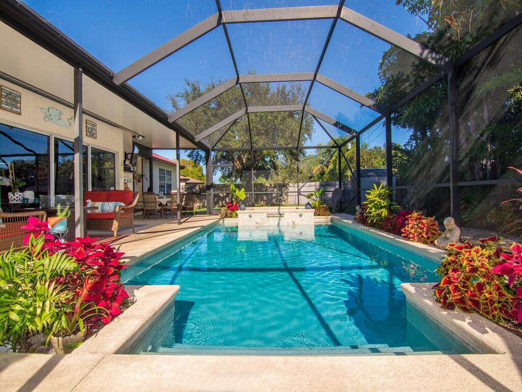 2461 Robin Circle - Photo 1