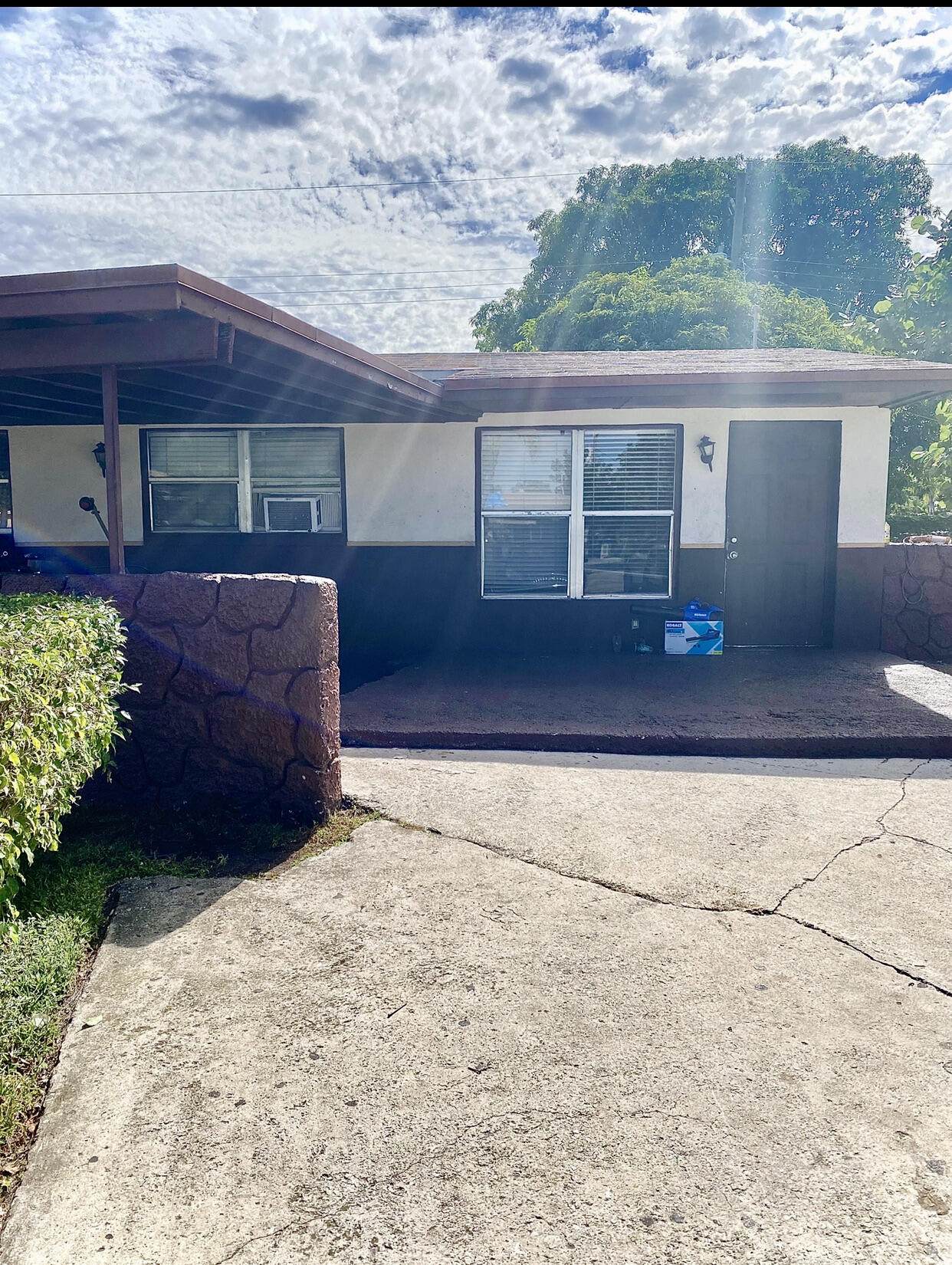 616 19th Street - Photo 1