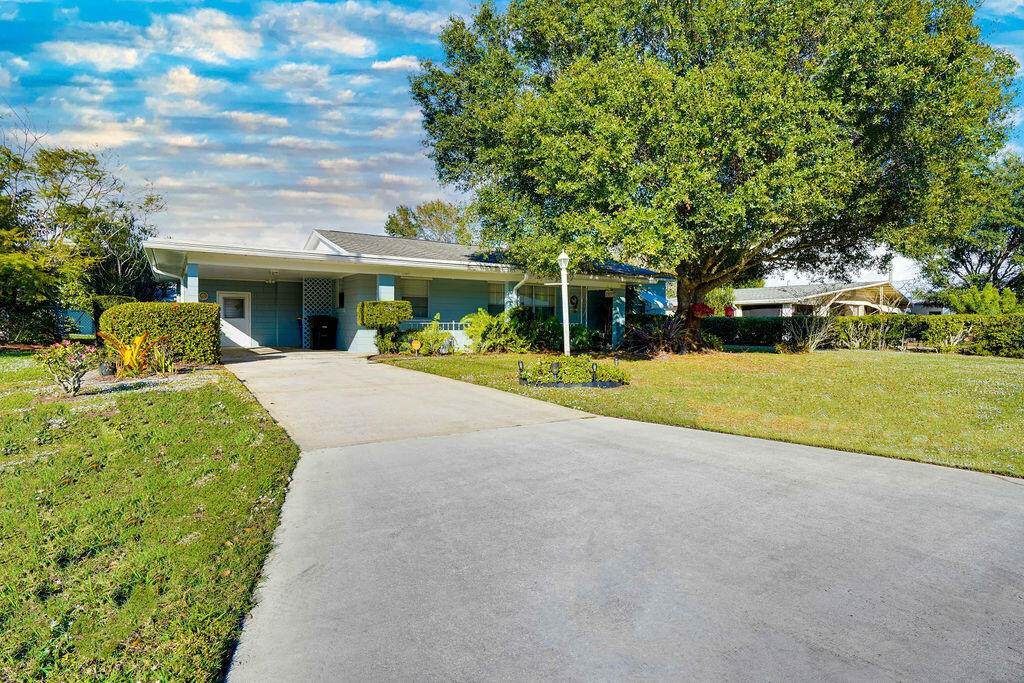 110 Hialeah Avenue - Photo 1
