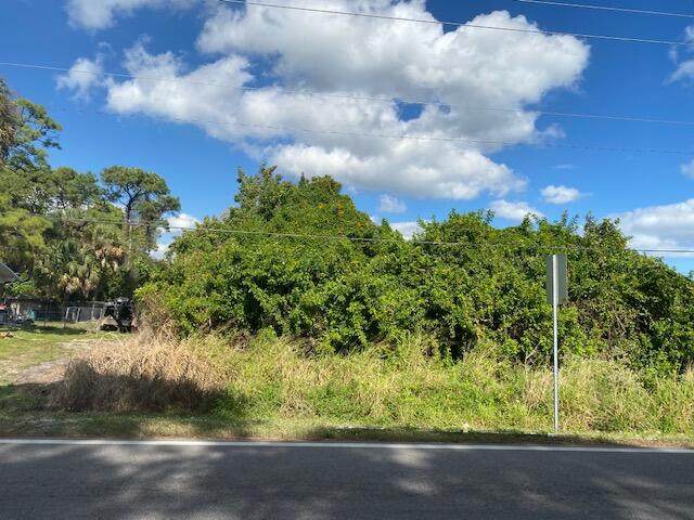 3306 Avenue Q - Photo 1