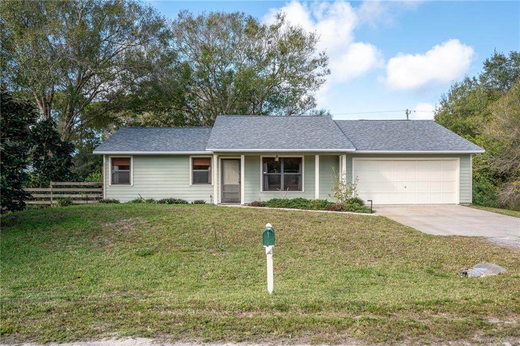 8335 95th Avenue - Photo 1