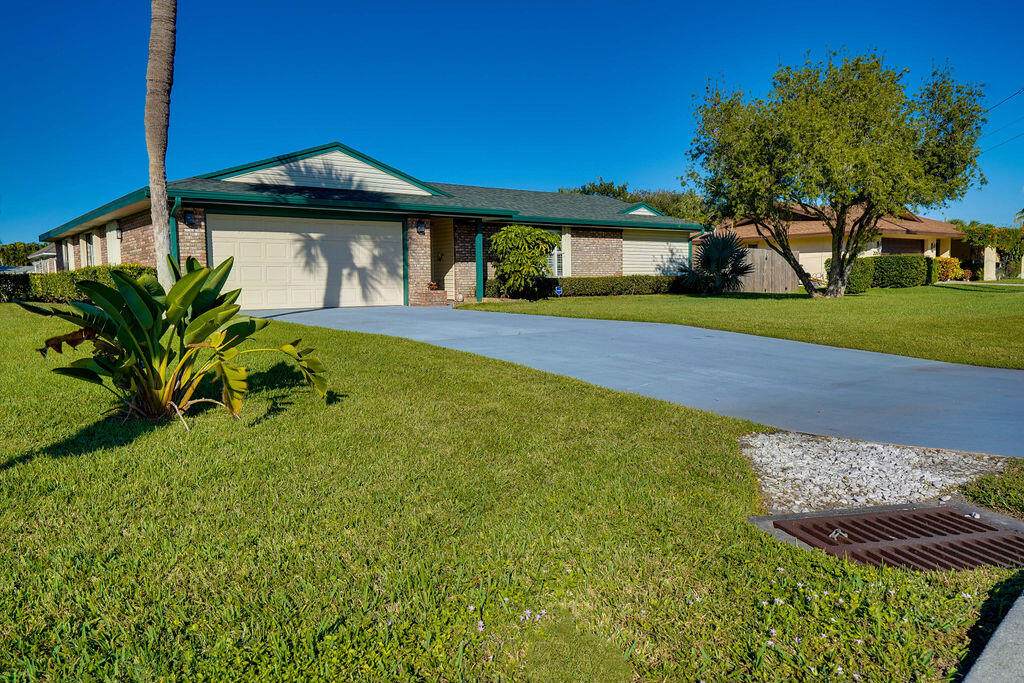 2002 Coconut Drive - Photo 1