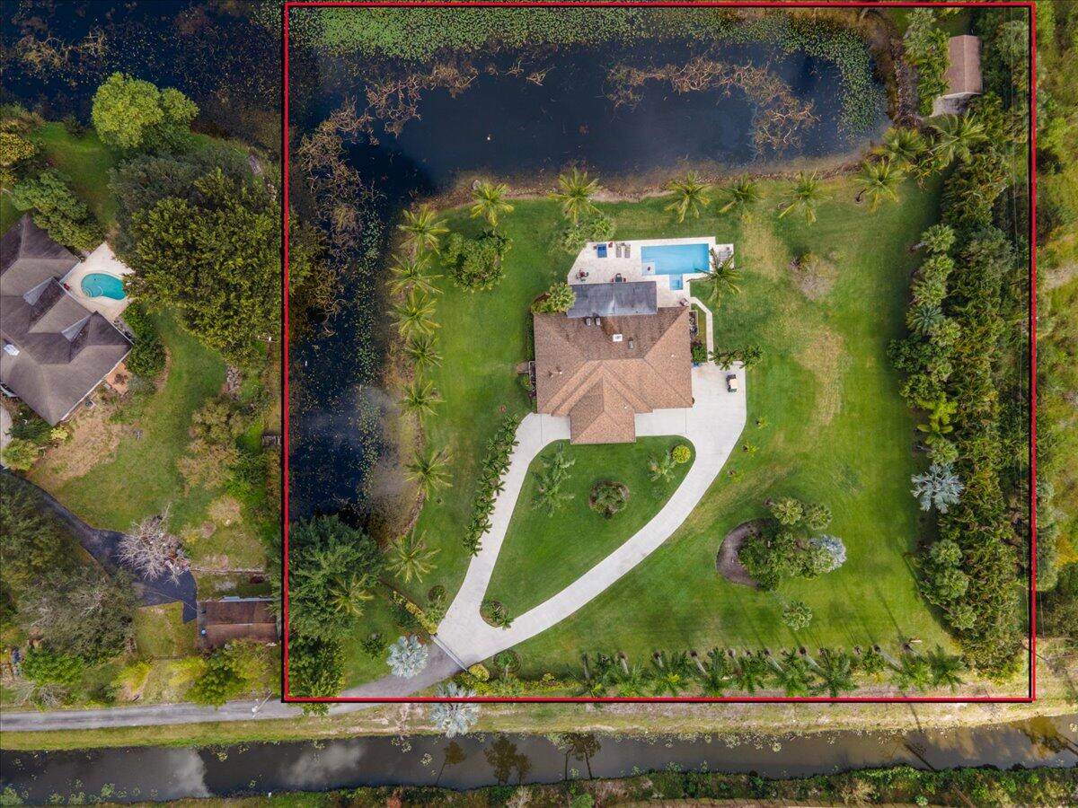 8407 5th Street - Photo 1