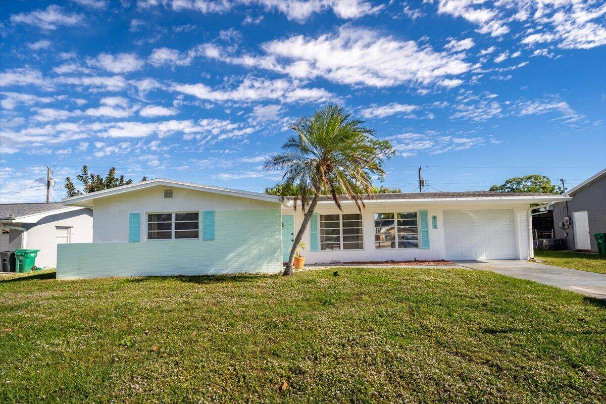 411 Oleander Avenue - Photo 1