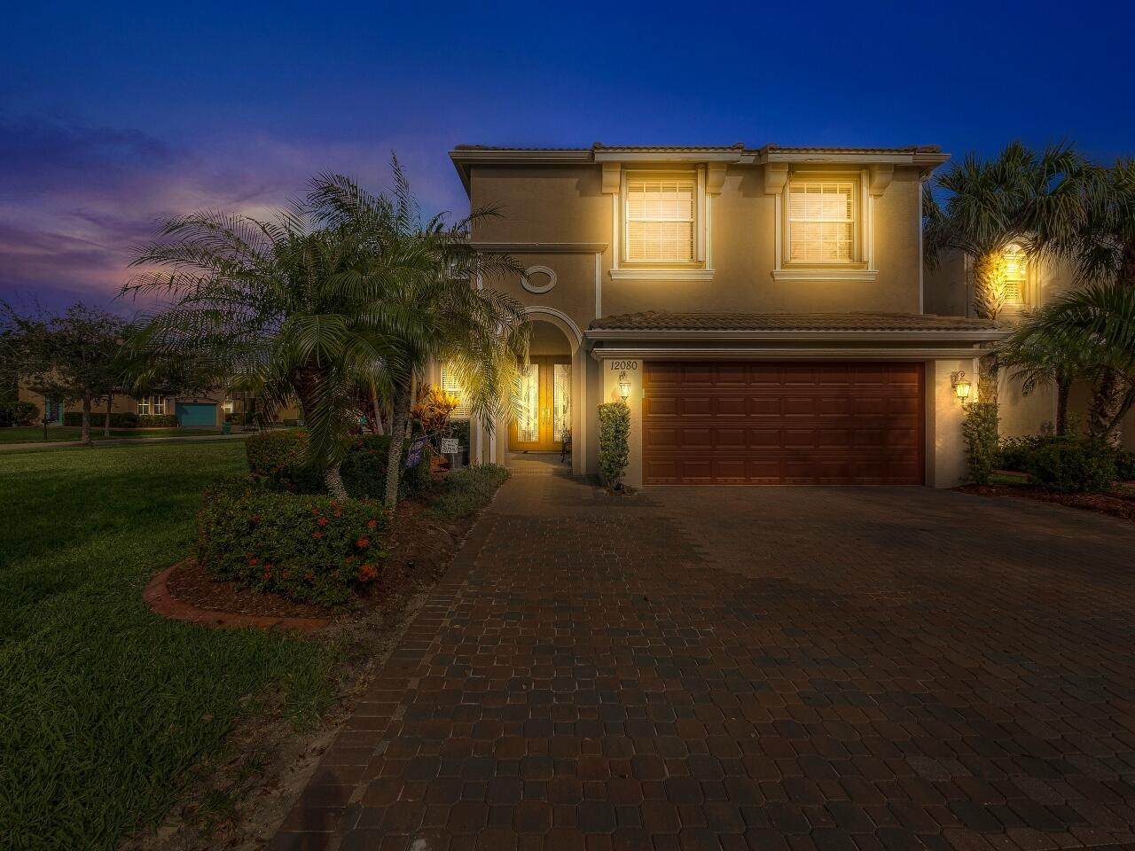 12080 Knightsbridge Lane - Photo 1