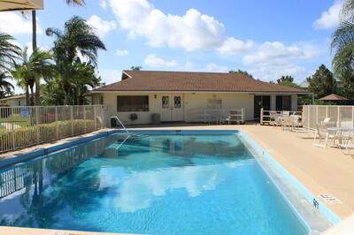 1329 Chippewa Street - Photo 1