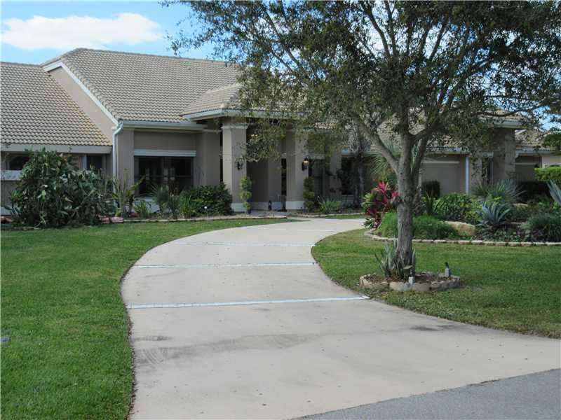 7011 Ventura Court - Photo 1