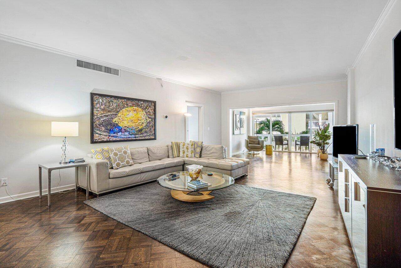 300 Ocean Boulevard - Photo 1