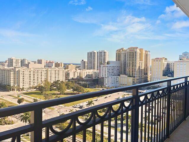 550 Okeechobee Boulevard - Photo 1