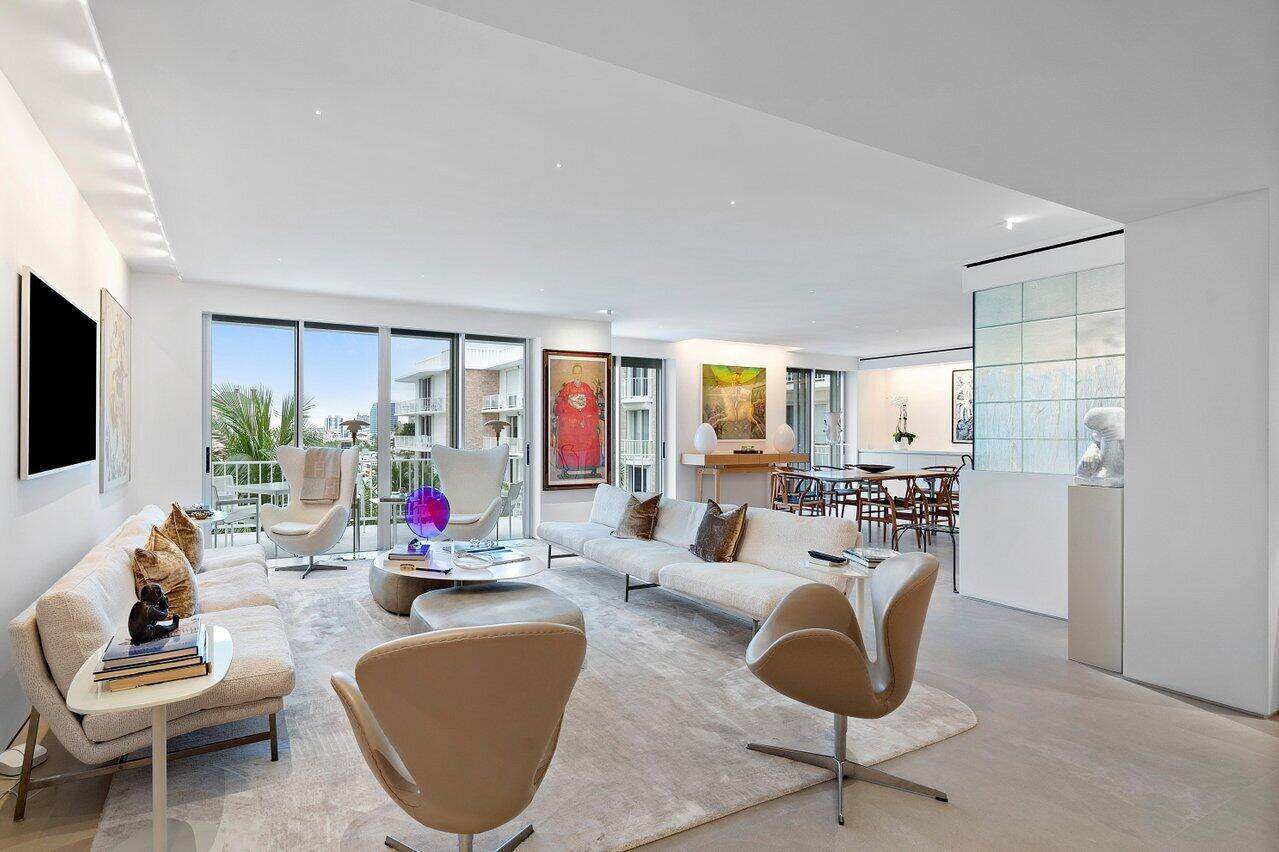 100 Worth Avenue - Photo 1