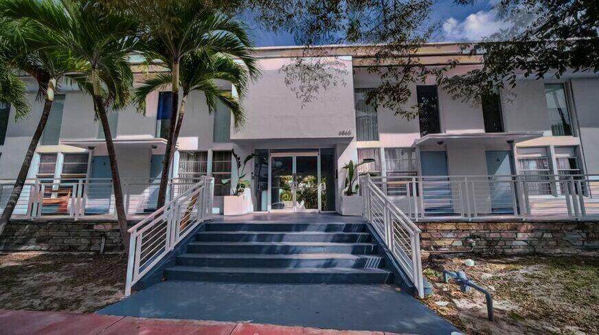 6865 Bay Drive - Photo 1
