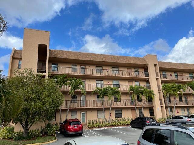 10101 Sunrise Lakes Boulevard - Photo 1