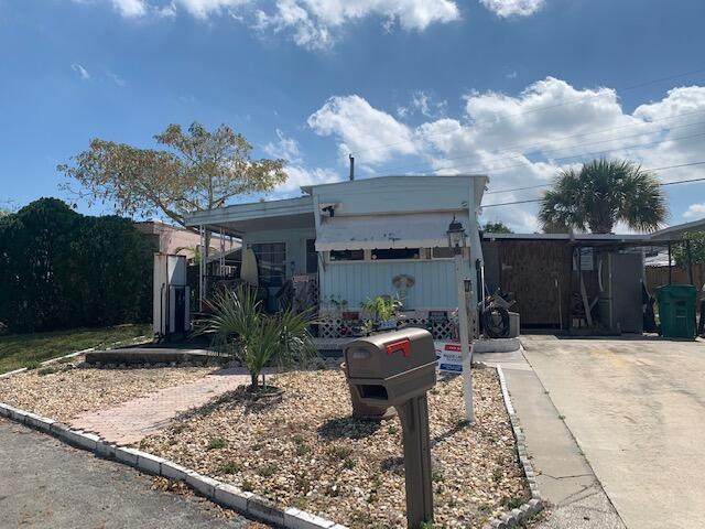 2908 Plumosa Lane - Photo 1