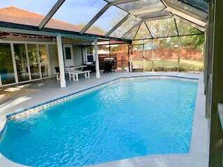 990 Town Terrace - Photo 1