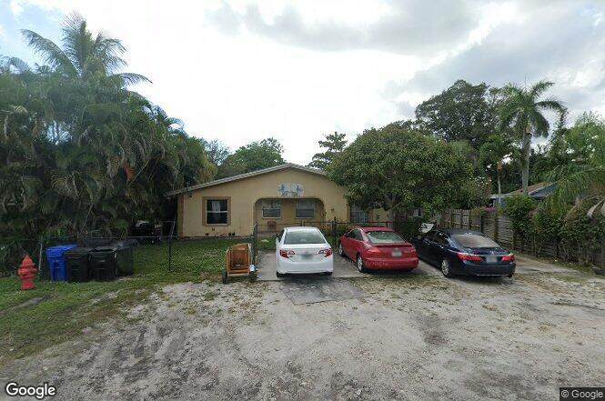 730 19th Street - Photo 1