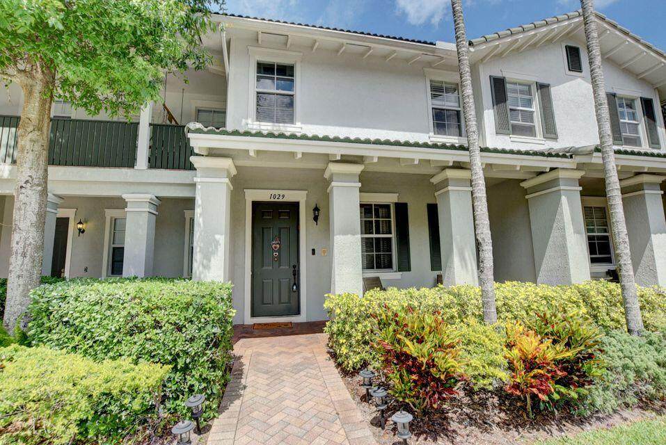 1029 18th Avenue - Photo 1