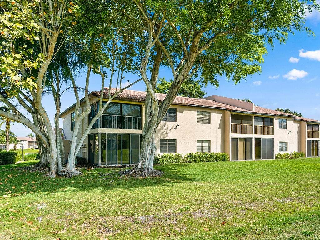 9270 Vista Del Lago - Photo 1