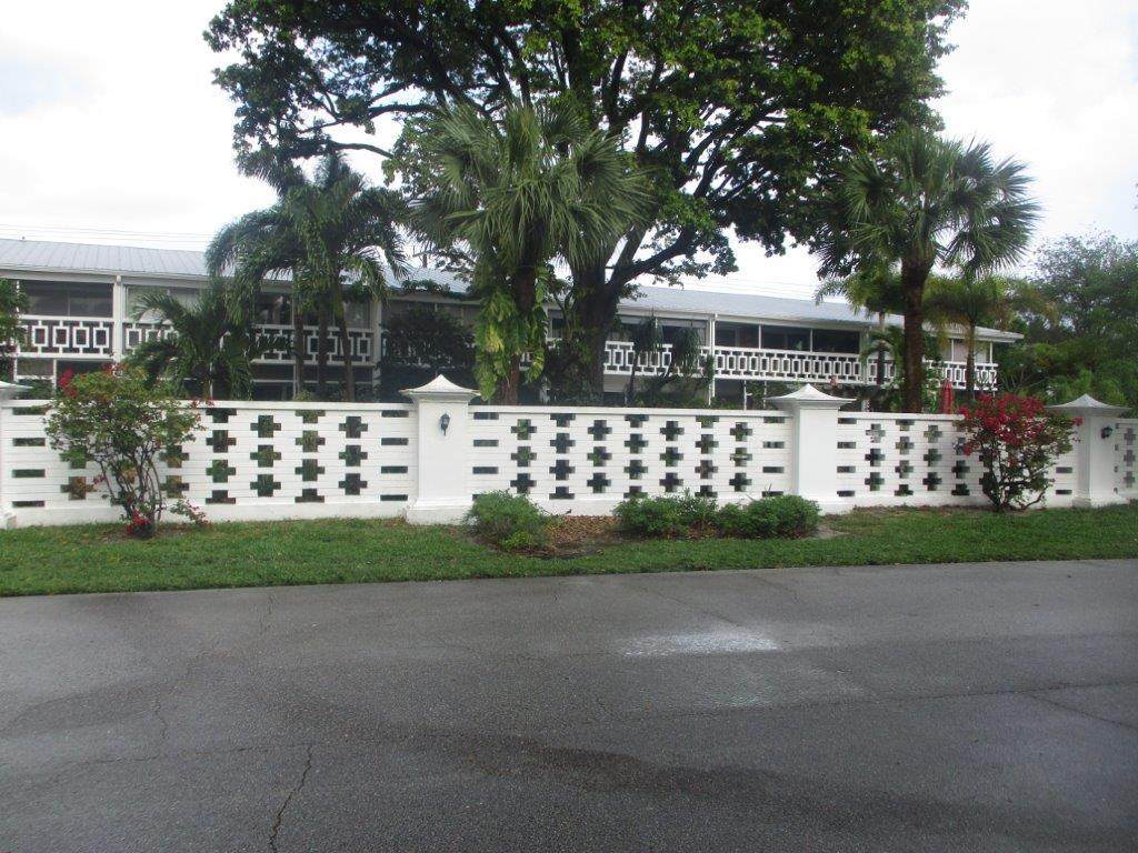 91 Willow Road - Photo 1