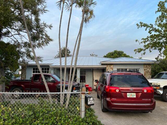 1402 J Street - Photo 1