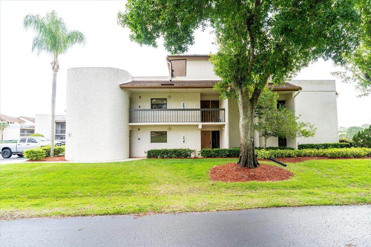 3200 Twin Lakes Terrace - Photo 1
