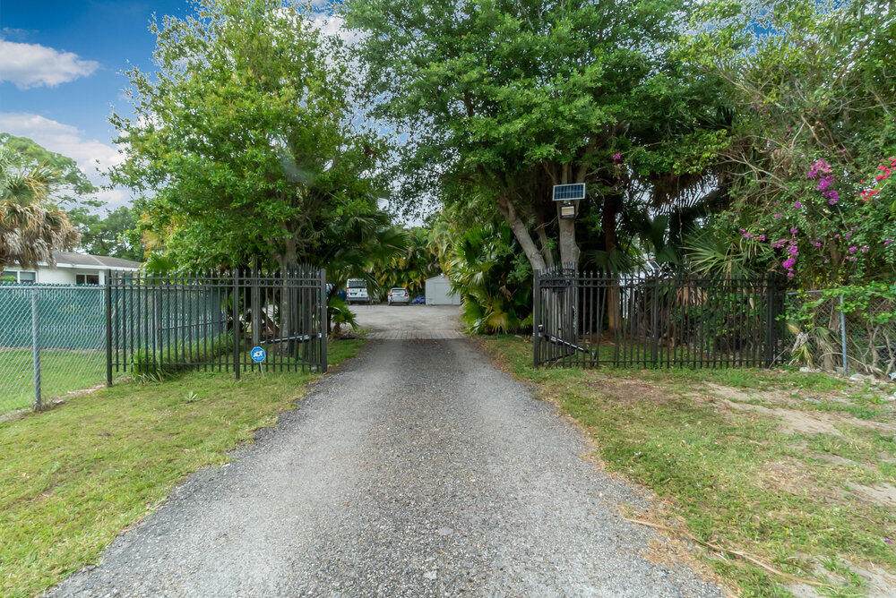 4664 Schall Way - Photo 1