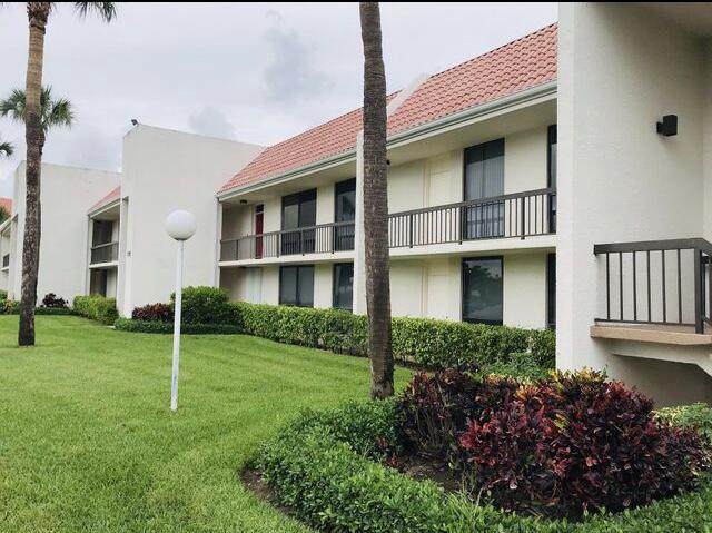 2520 Presidential Way - Photo 1