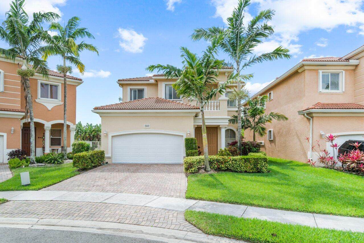 565 Gazetta Way - Photo 1
