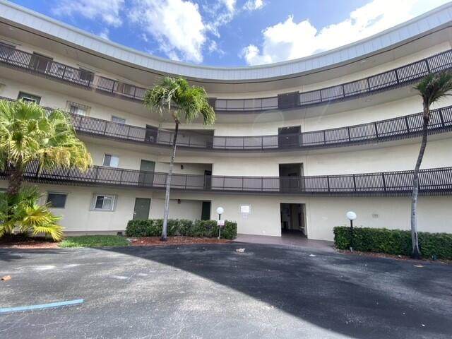 300 Waterway Drive - Photo 1