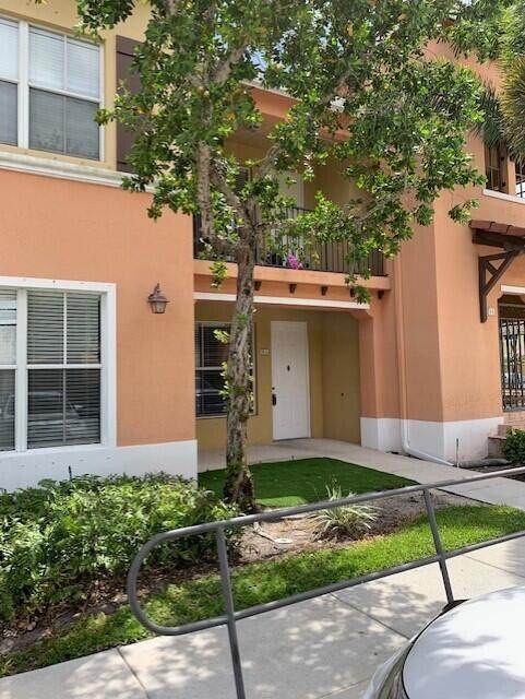 3565 Forest Hill Boulevard - Photo 1