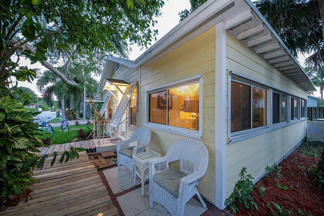 1907 Parker Avenue - Photo 1