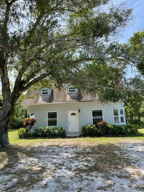 719 24th Street - Photo 1