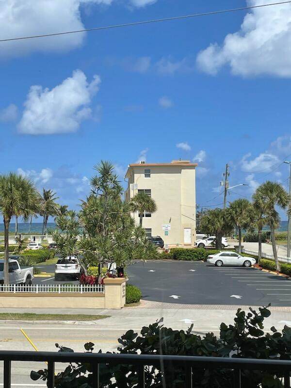 1009 Ocean Boulevard - Photo 1