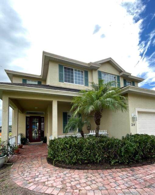 214 Surfside Avenue - Photo 1