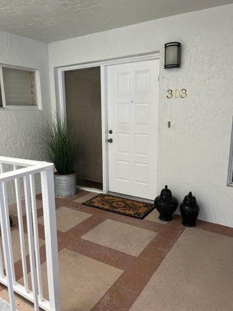 7370 Orangewood Lane - Photo 1