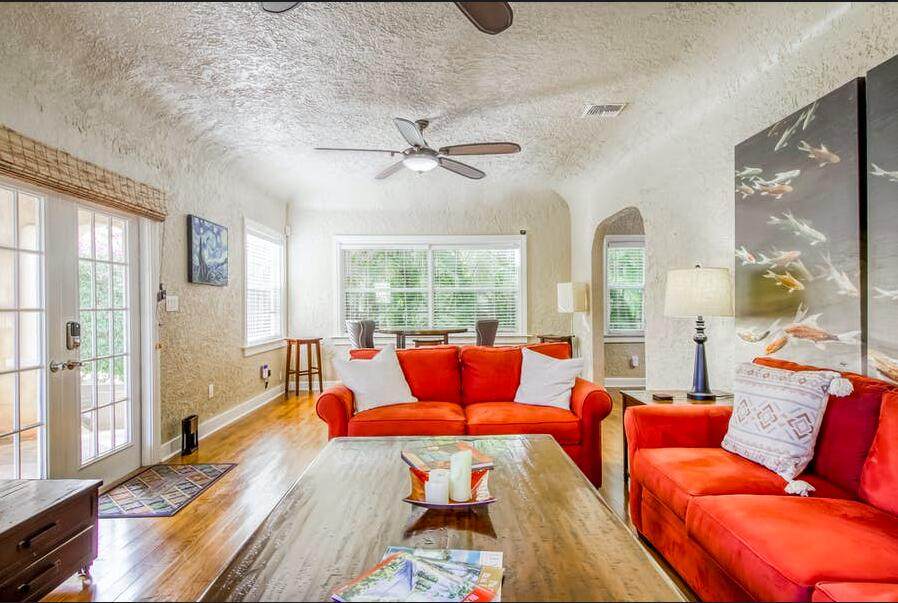 517 31st Street - Photo 1