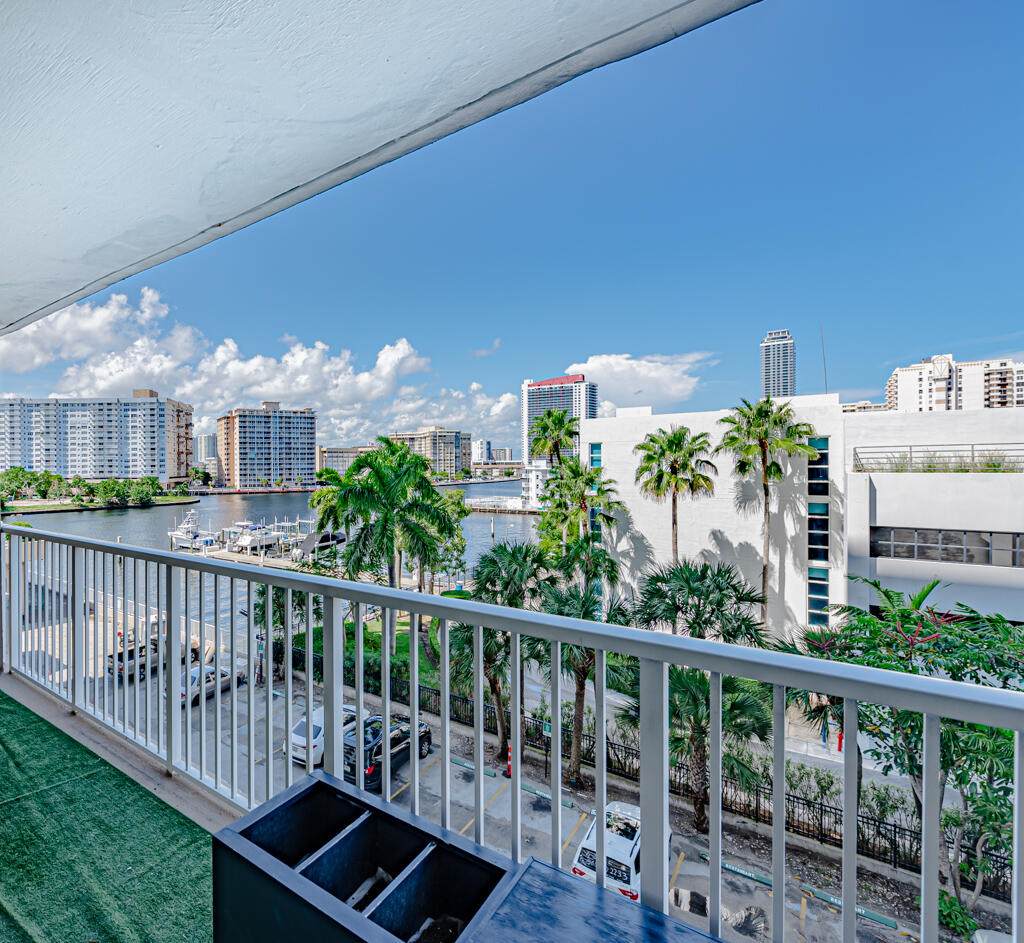 1965 Ocean Drive - Photo 1