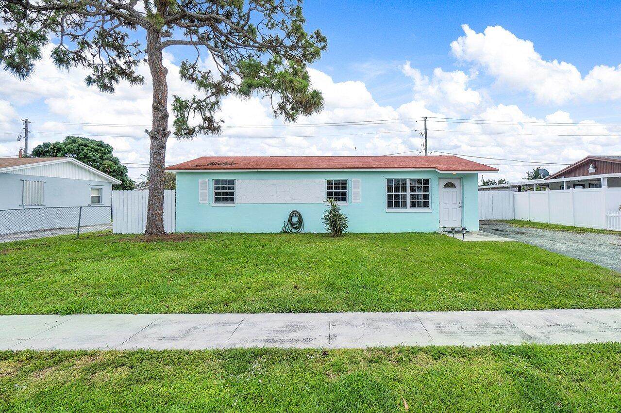 4946 Springfield Drive - Photo 1