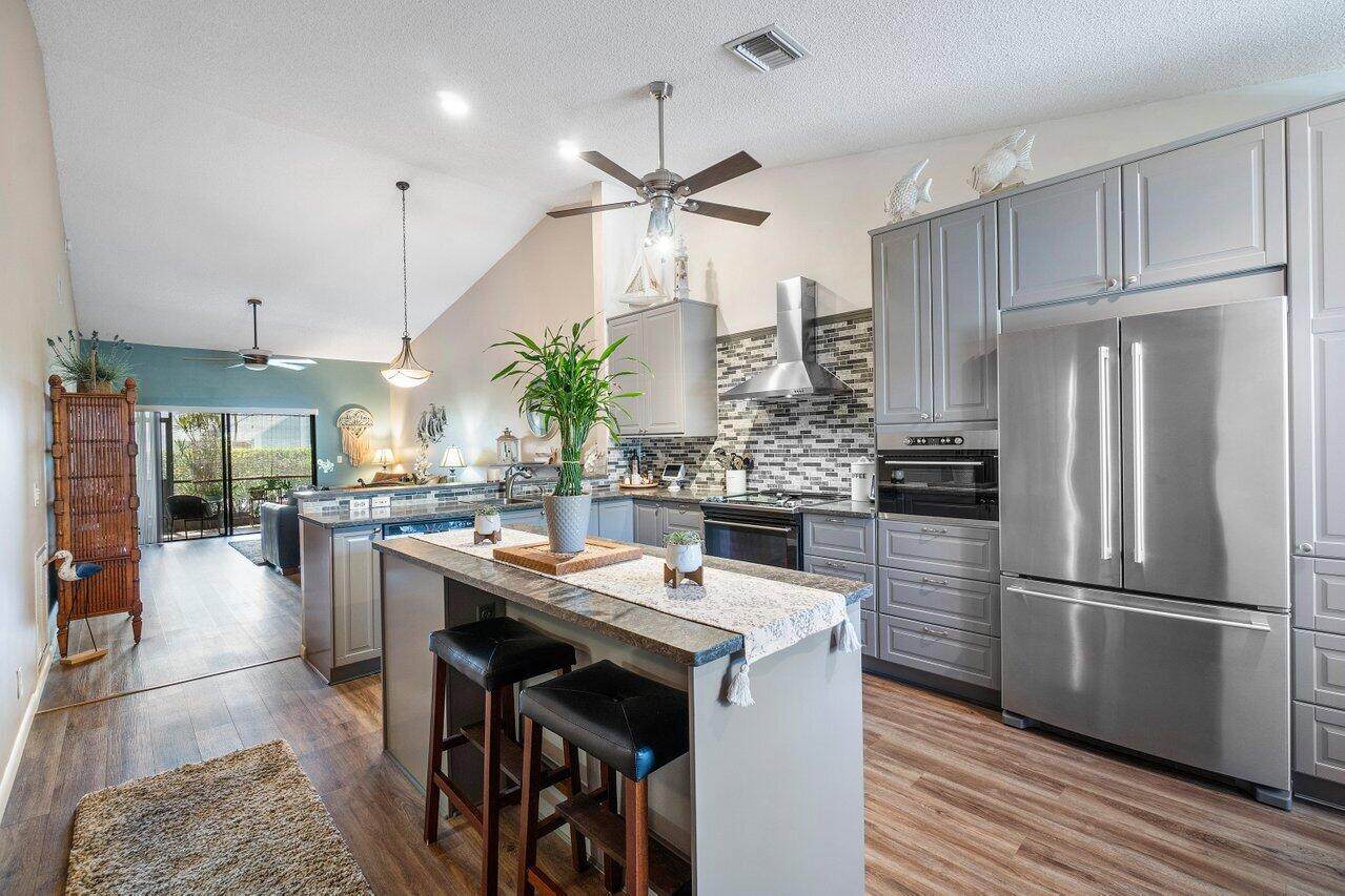 12245 Country Greens Boulevard - Photo 1