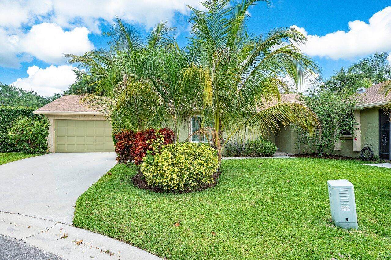 9520 Palisades Park Road - Photo 1