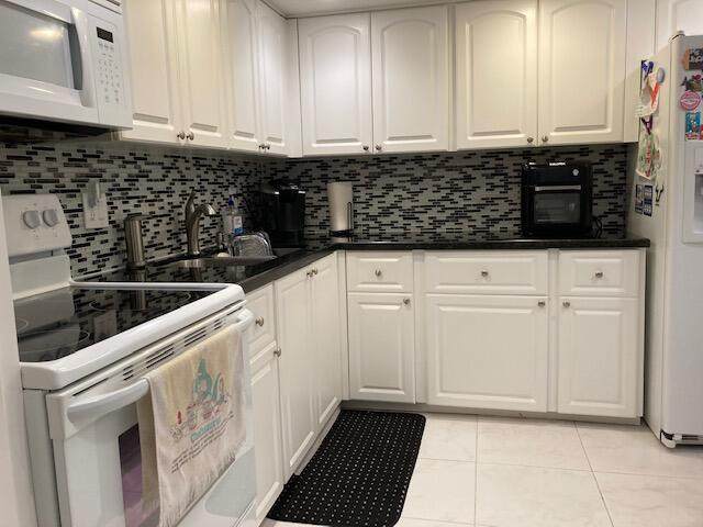 6260 Falls Circle Drive - Photo 1