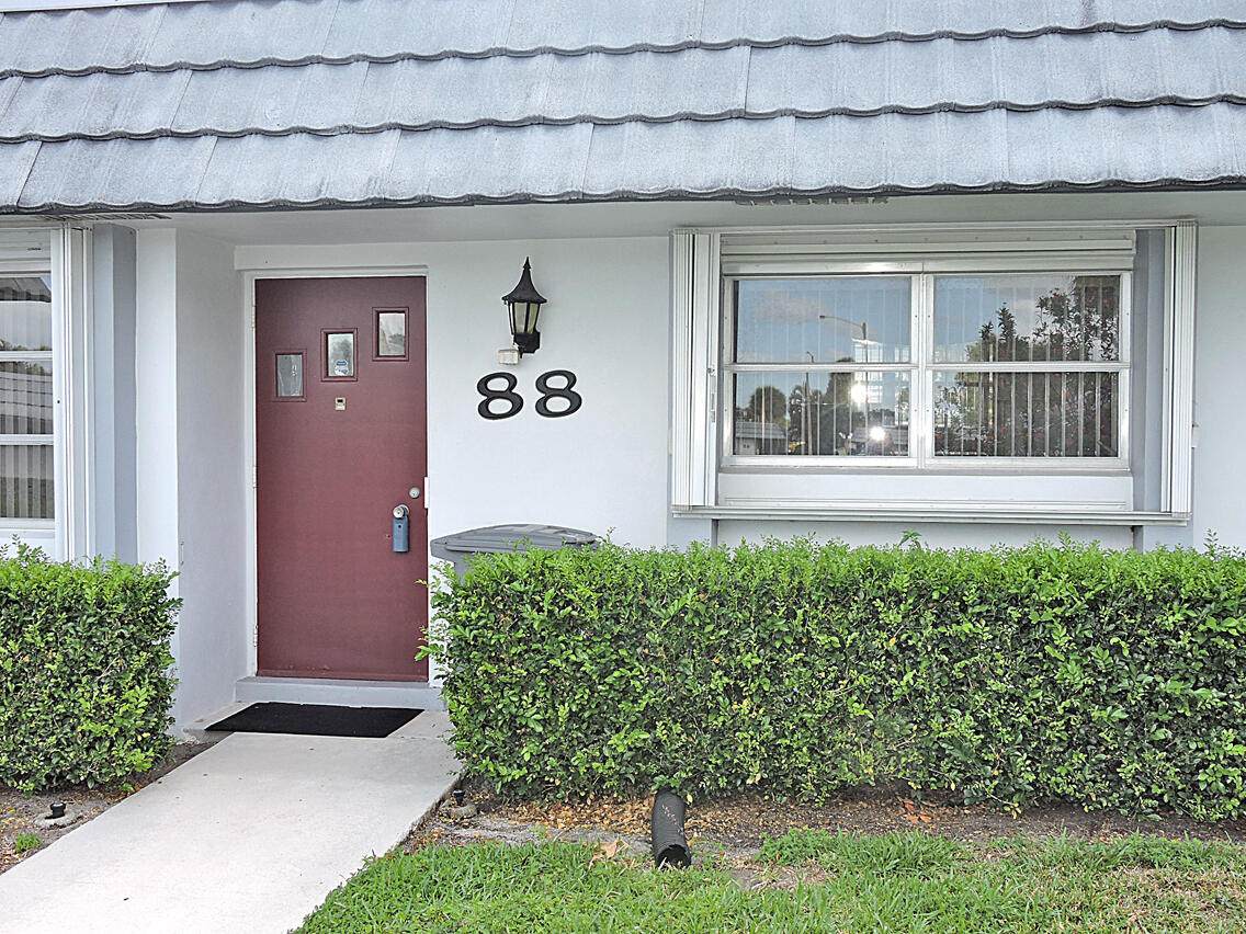 2886 Fernley Drive - Photo 1