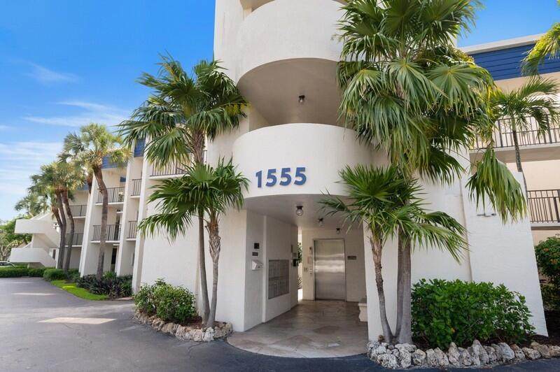 1555 Federal Highway - Photo 1