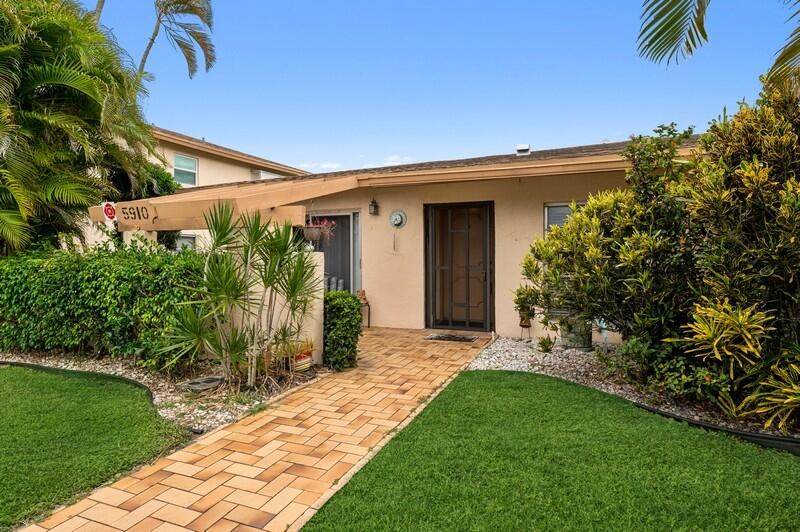 5910 Areca Palm Court - Photo 1