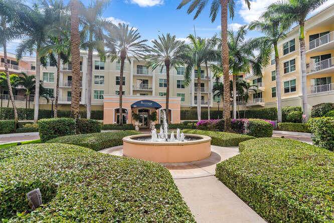 802 Windward Way - Photo 1