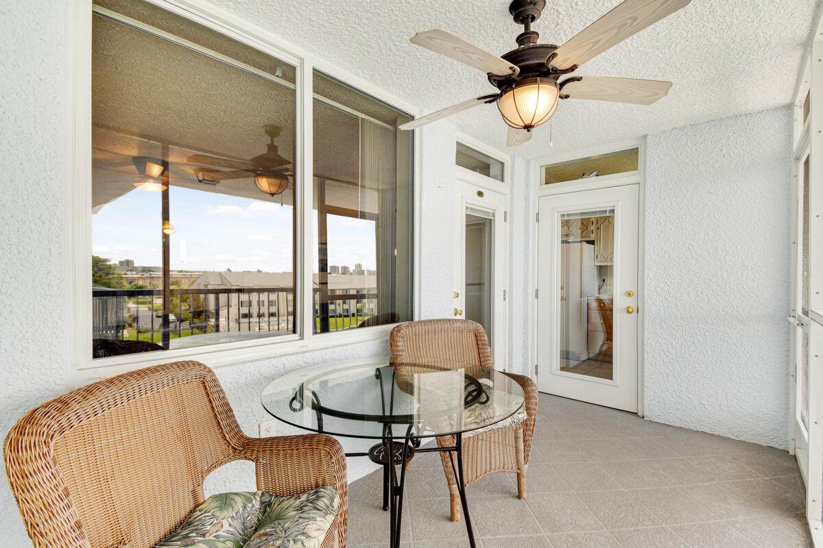 108 Paradise Harbour Boulevard - Photo 1
