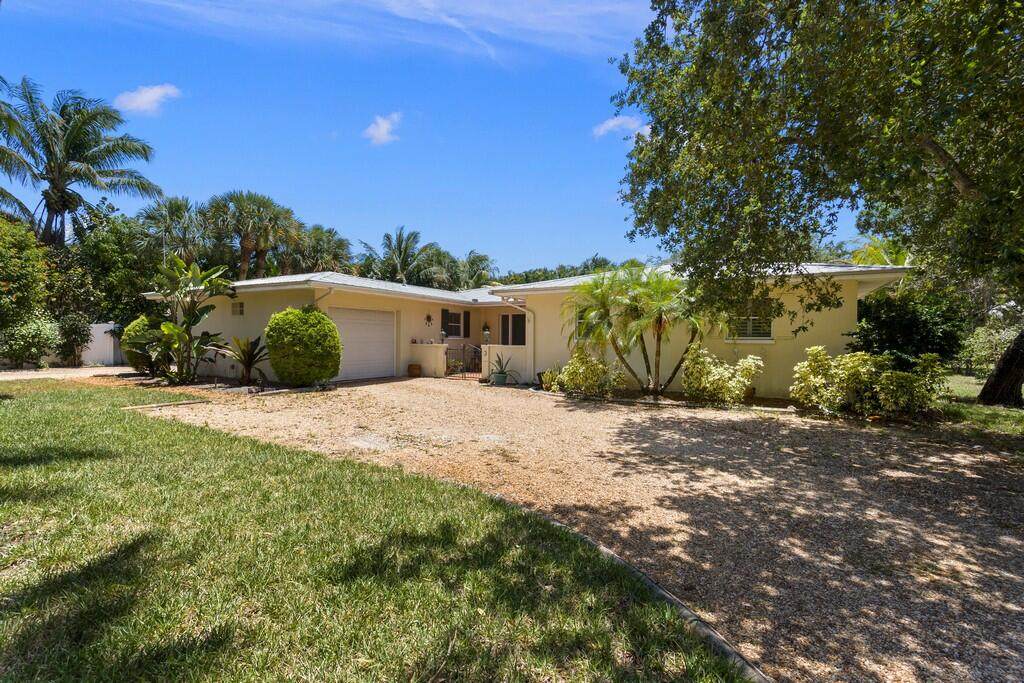 3 Palm Road - Photo 1